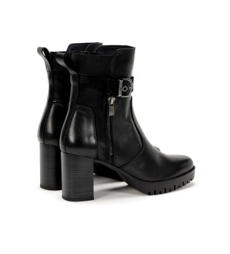Dorking by Fluchos Evie Black leather ankle boots -Heel height 8cm-.