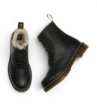 Dr Martens Botas de Couro 1460 Serena com forro sintético preto