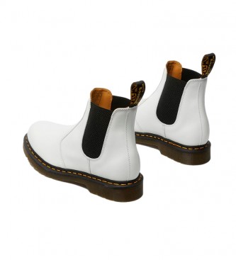 Dr Martens 2976 Ys botas de couro liso branco