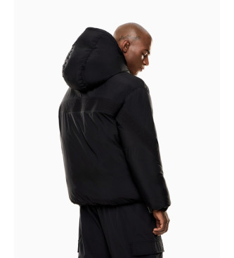 EA7 Quiltad jacka i tekniskt tyg med huva svart