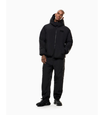 EA7 Quiltad jacka i tekniskt tyg med huva svart