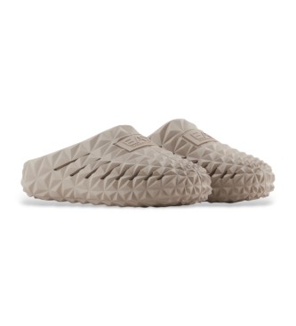 EA7 Sandalen mit dreidimensionalem geometrischem Muster  beige