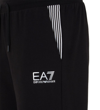 EA7 Basic black shorts