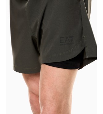 EA7 Dynamic Athlete Shorts green