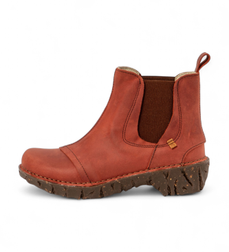 El Naturalista Leather ankle boots N158 Arizona red