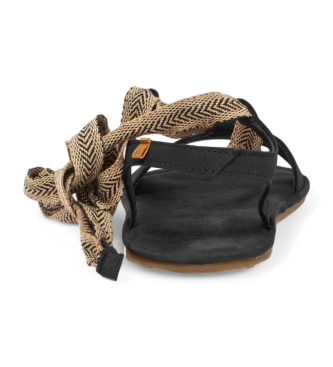 El Naturalista Sandlias de couro N5685 Satya preto