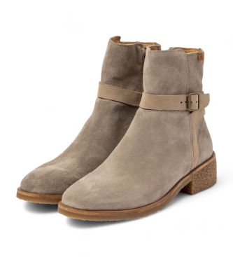 El Naturalista Botins em pele N5948 Irati bege