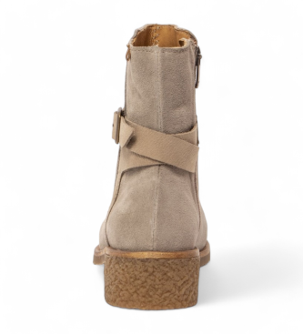 El Naturalista Botins em pele N5948 Irati bege