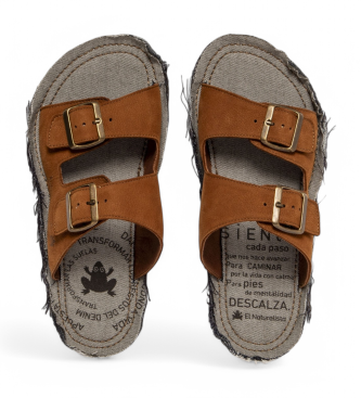 El Naturalista Sandalias de piel N598 Recyclus marrn