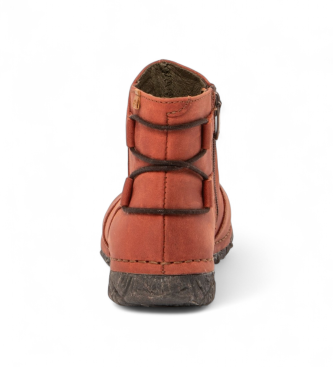 El Naturalista Leather ankle boots N917 Arizona red