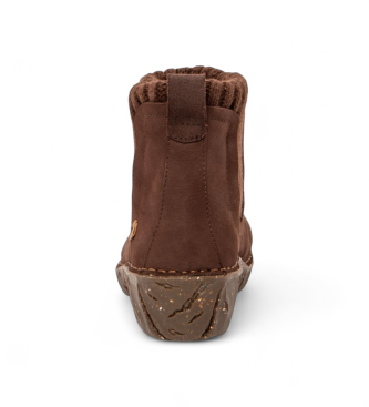 El Naturalista Pleasant brown leather ankle boots