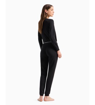 Emporio Armani Pijama Essential em algodo orgnico com logtipo preto com tachas ASV