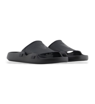 Emporio Armani Črne japonke Pool