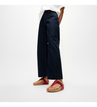 Fitflop Sandals Lulu Crystal Embellished Toe-Post red