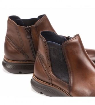 Fluchos Brown leather ankle boots F1354