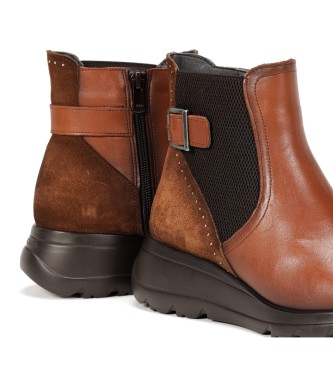 Fluchos Brown leather ankle boots F1529
