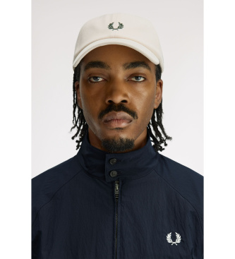 Fred Perry Klasična kapa pique v bež barvi