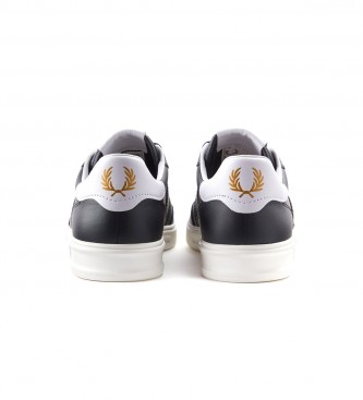 Fred Perry Sneakers B400 in pelle nera