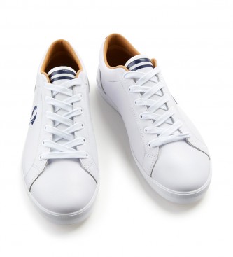 Fred Perry Sneakers Baseline in pelle bianche