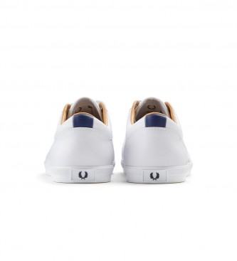 Fred Perry Sneakers Baseline in pelle bianche