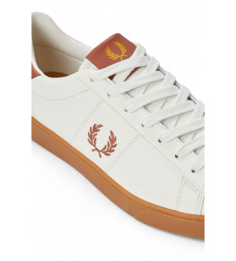 Fred Perry Beżowe skórzane buty sportowe Spencer