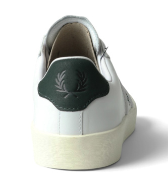 Fred Perry Beli usnjeni supergi Topspin