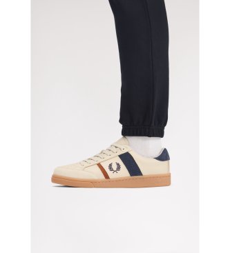 Fred Perry Beige leather and suede sneakers B725