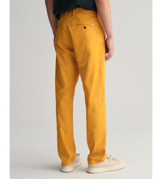 Gant Redno krojene hlače chino rumene barve