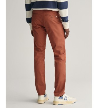Gant Rjave hlače Slim Fit Chino iz kepra