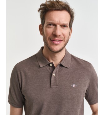 Gant Regular Fit Shield polo i brun piqué