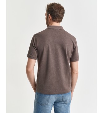 Gant Regular Fit Shield polo i brun piqué