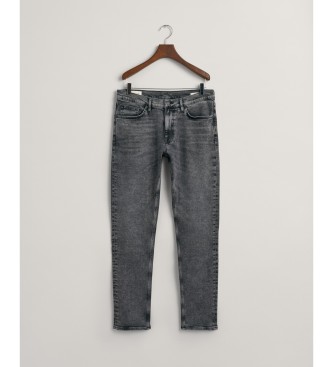 Gant Regular Fit Jeans mit schwarzer Waschung