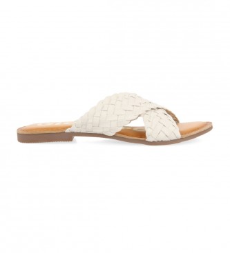 Gioseppo Upala leather sandals off-white