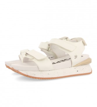 Gioseppo Goldona white sandals -Height cua 5.5cm