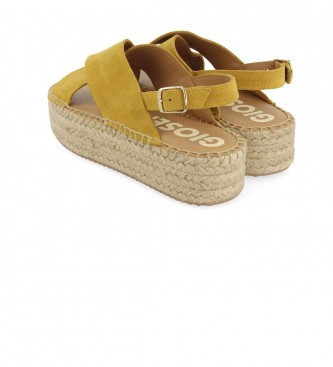 Gioseppo Comala yellow leather sandals