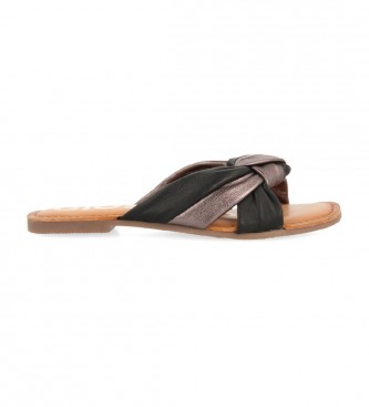 Gioseppo Leather sandals Almon black, bronze