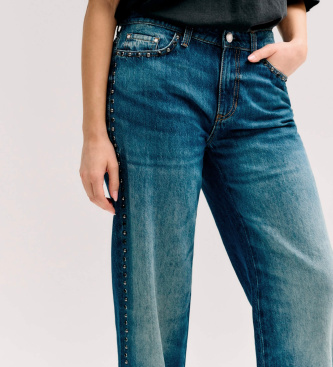 Guess Jeans med normal talje og blå nitter