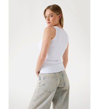 Guess Top sin mangas con logotipo bordado blanco