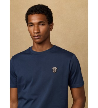 Hackett London T-shirt z granatowym logo o klasycznym kroju