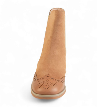 Hispanitas Botins em pele amendoada castanhos