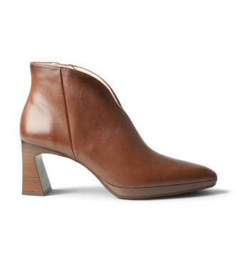 Hispanitas Atlanta Leather Ankle Boots in Brown