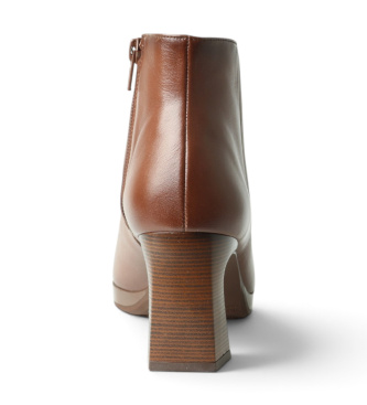 Hispanitas Atlanta Leather Ankle Boots in Brown