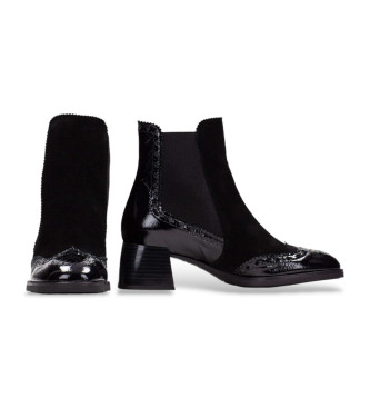 Hispanitas Black chelsea leather ankle boots