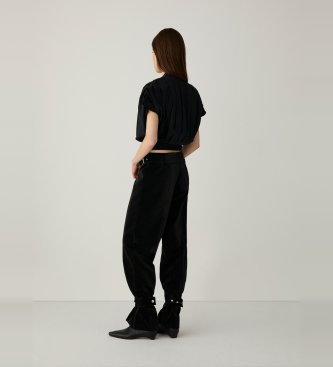 LAAGAM Blusa Kora plissada preta
