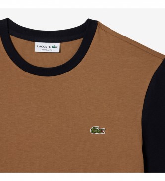 Lacoste T-shirt in maglia dalla vestibilit regolare con design color block marrone