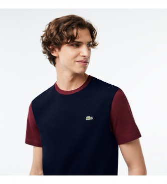 Lacoste T-shirt med normal passform marinbl, rdbrun