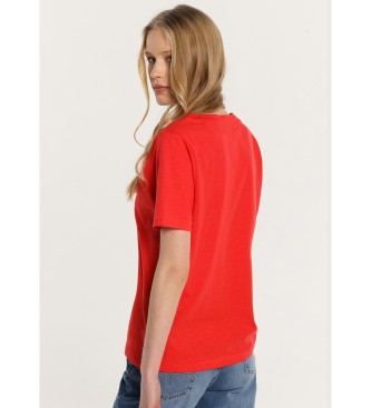 Lois Jeans T-shirt bsica de manga curta com gola dupla em V com nervuras vermelha