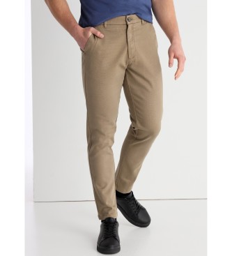 Lois Jeans Chino-Hose beige gestrickt gepunktet