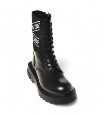 Love Moschino Quadratische Lederstiefel schwarz