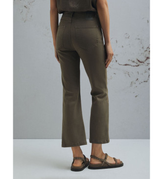 Marella Cal�as largas Mlmronco castanho